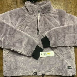 Woman’s NWT Calvin Klein Performance